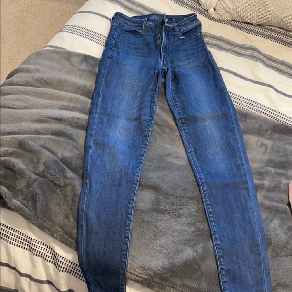 American eagle dark wash skinny highwaisted jeans